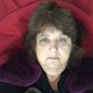 Meet your Posher, Tina